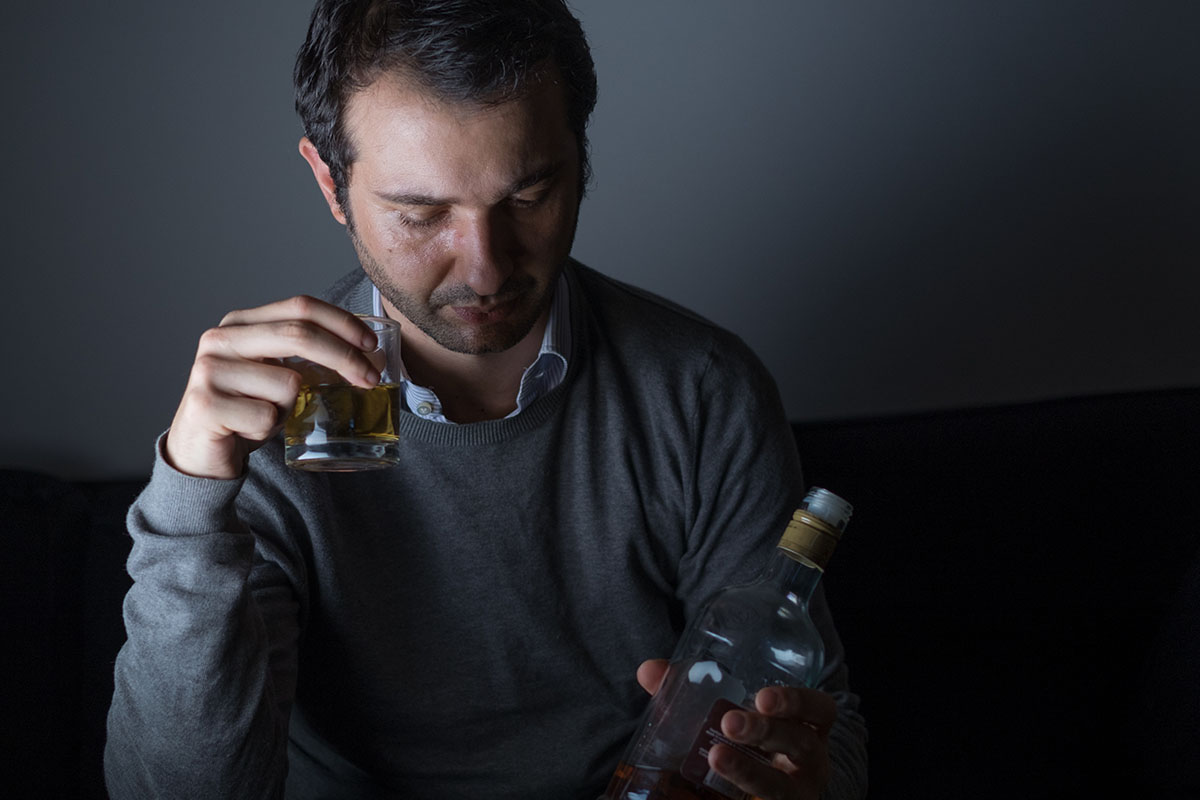 Alcohol Awareness Month- Signs of Alcohol Abuse in a Loved One signs of alcohol abuse